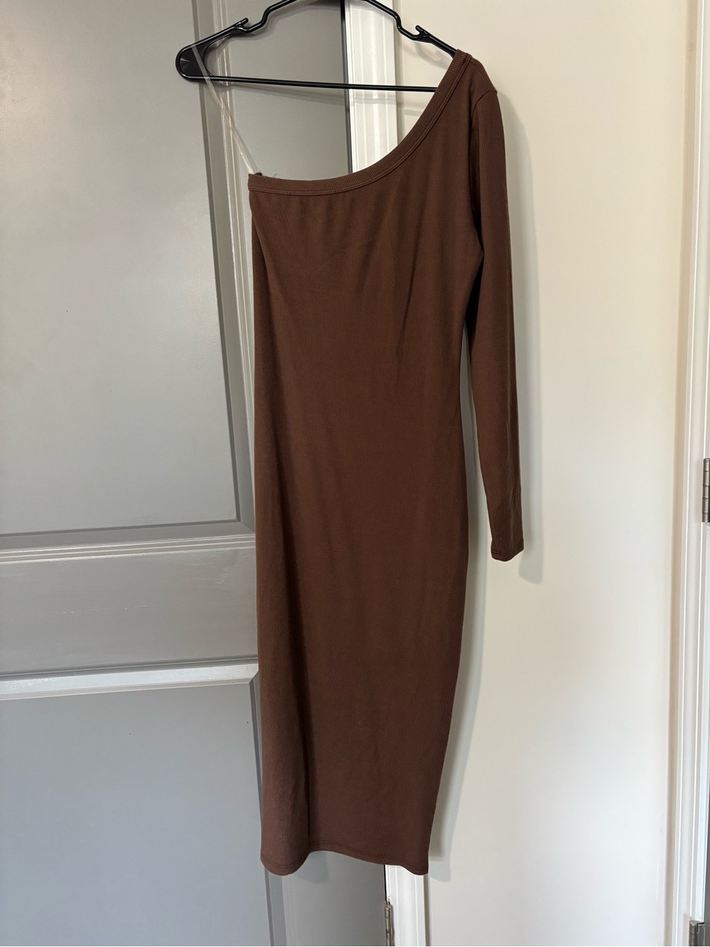 NWT Windsor One-Shoulder Bodycon Dress